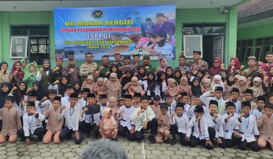 Kodim 0825 Banyuwangi Dukung Program Presiden Prabowo dengan Uji Makan Bergizi