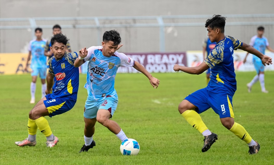 Derby Banyuwangi Berakhir Imbang, Persewangi Masih Kuasai Grup A