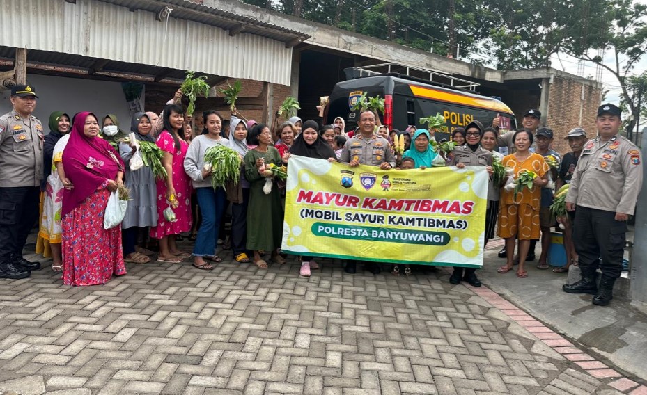Polresta Banyuwangi Galakkan Program “Mayur Kamtibmas” di Jumat Berkah
