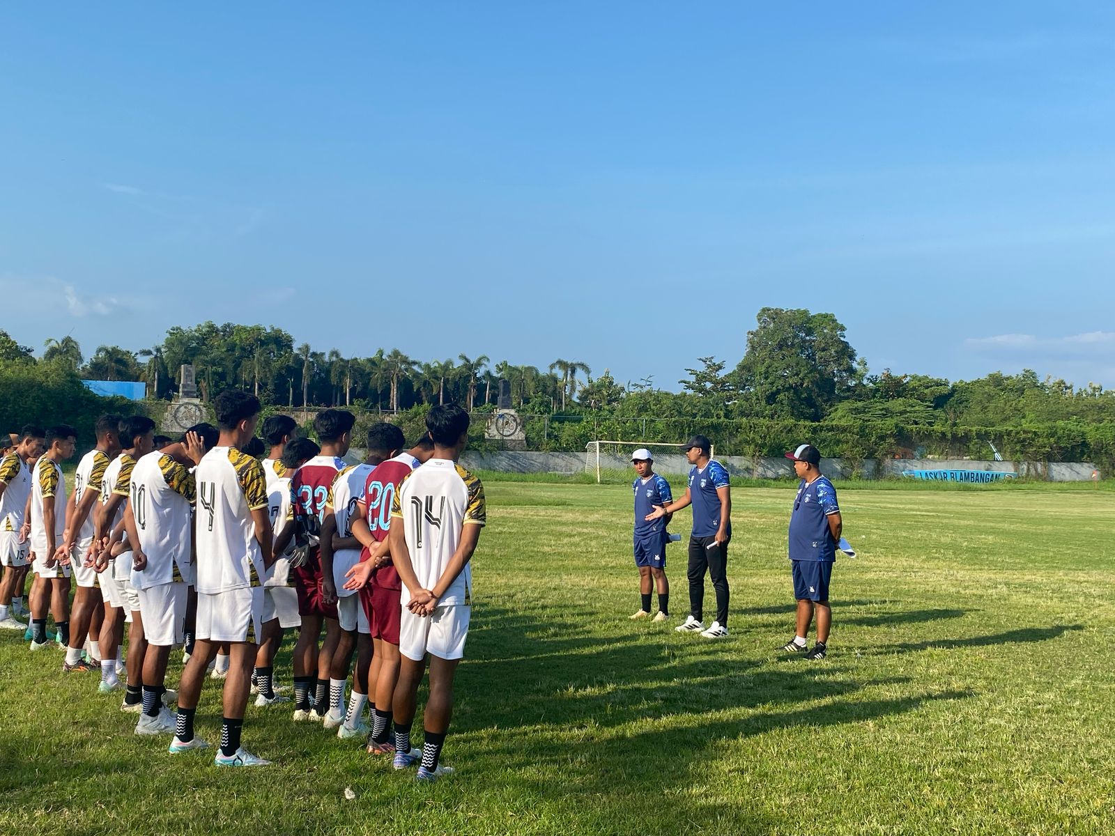 Resmi Pimpin Persewangi, Purwanto Suwondo Bawa Misi Besar Laskar Blambangan ke Liga 3