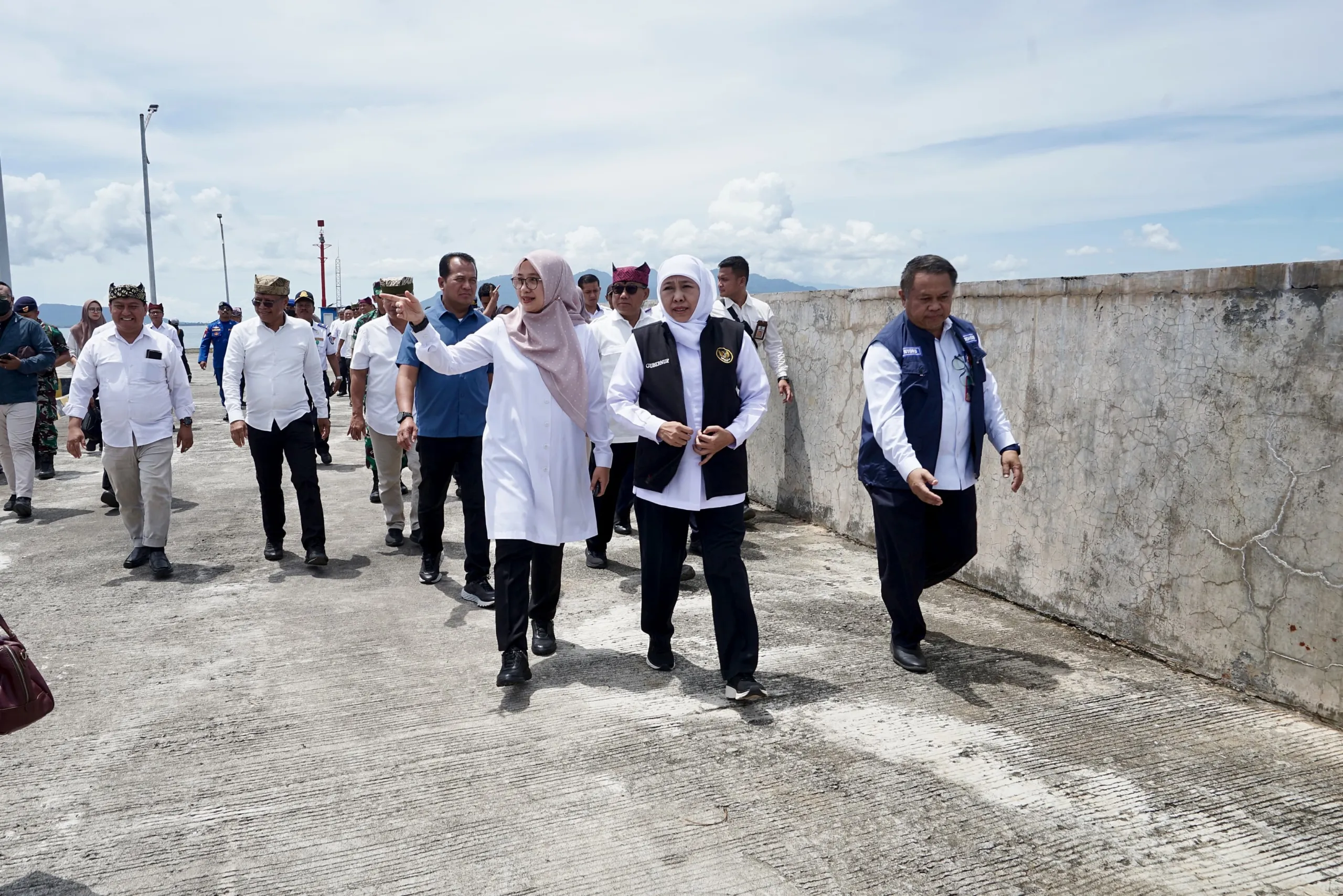 Gubernur Khofifah Tinjau Kesiapan Dermaga Kapal Cepat Banyuwangi-Denpasar Bali Berkapasitas 300 Penumpang Segera Beroperasi