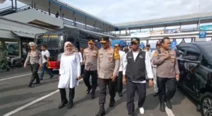 Kapolda Jatim tinjau Pelabuhan ASDP Ketapang, Pastikan Arus Balik Lebaran Lancar