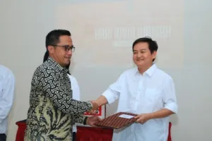 Tiga Narapidana Beragama Buddha di Lapas Banyuwangi Terima Remisi Khusus di Hari Raya Waisak