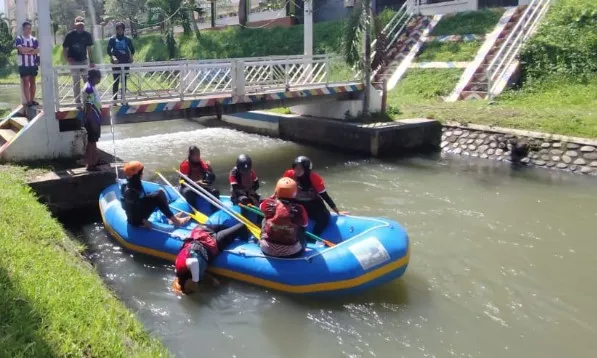 Tanpa Fasilitas dari Pihak Terkait, Atlet Arung Jeram Banyuwangi Tetap Siap Berlaga di PORPROV
