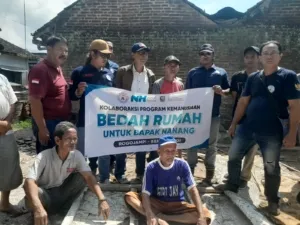 FRB Bersama Yayasan Nurul Hayat Gelar Bedah Rumah Warga Rutilahu di Rogojampi