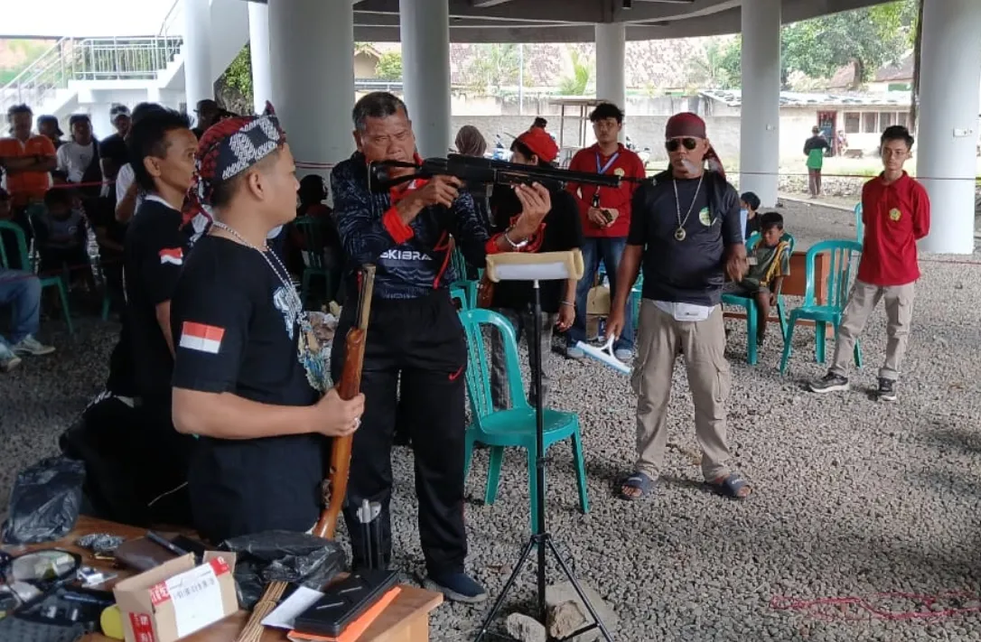Pesona Batu Akik Anti Tembak, Ajang Kontes Perdana di Banyuwangi Ramai Peserta