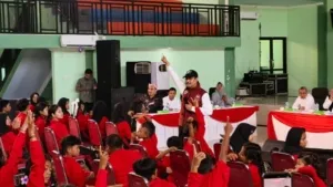 Tangis Bahagia Warnai Kunjungan Mensos ke Sekolah Rakyat Muncar