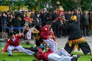 Siswa Sekolah Rakyat Banyuwangi Meriahkan Harjaba ke-254