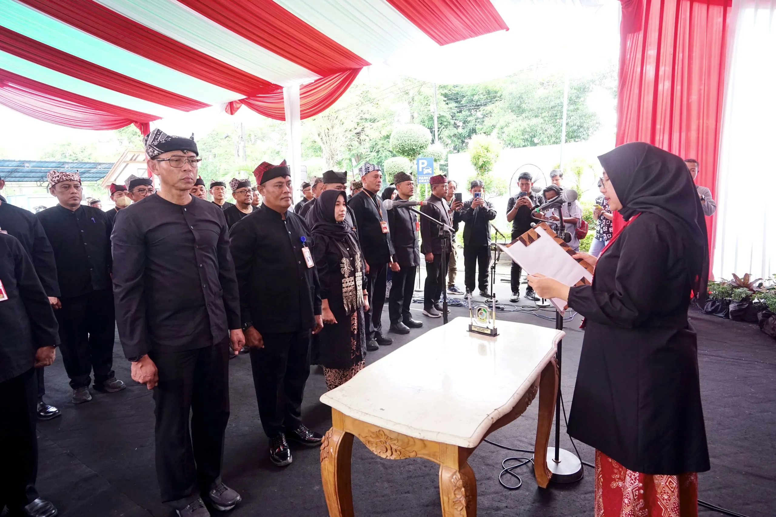 Bupati Ipuk Rotasi 58 Pejabat di Lingkungan Pemkab Banyuwangi