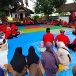 Menanam Harapan di Petirtan Mbah Kopek, Kader PDI Perjuangan Muncar Rawat Alam dan Kehidupan