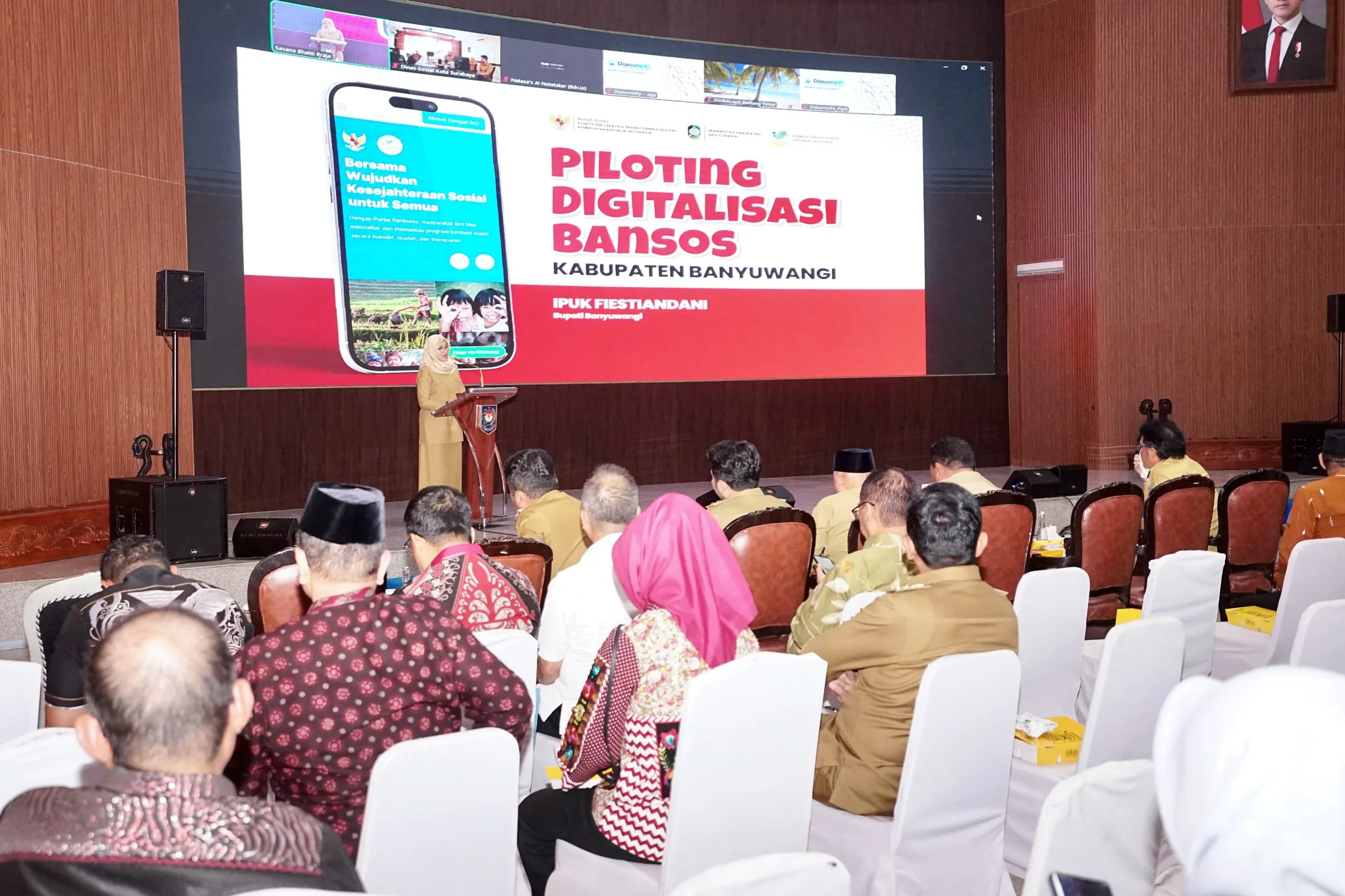 Bakal Diperluas di 41 Kabupaten/Kota se-Indonesia, Bupati Banyuwangi Paparkan Kiat Sukses Digitalisasi Bansos