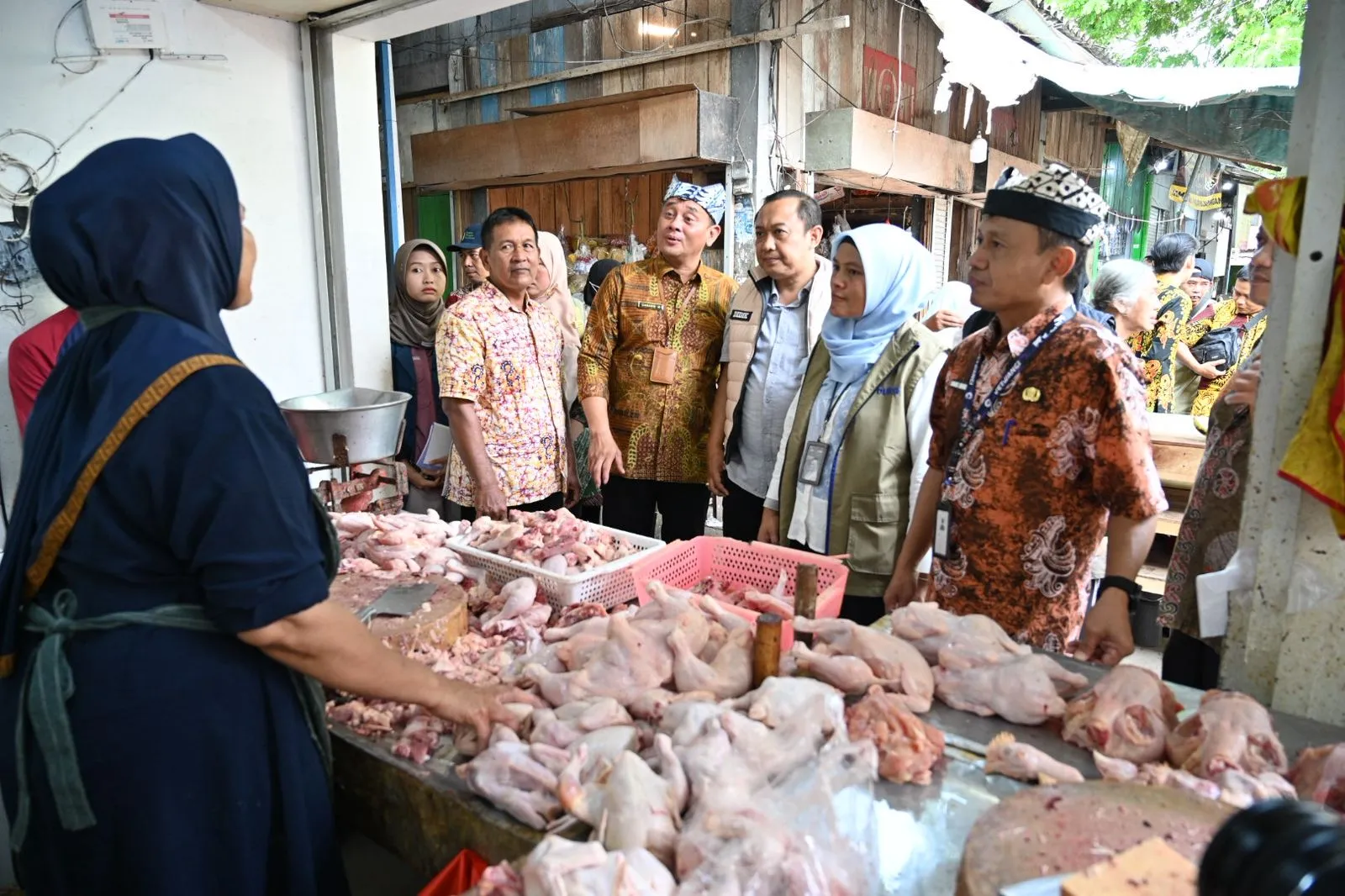 Jelang Ramadan, Satgas Pangan Sidak Pasar di Banyuwangi