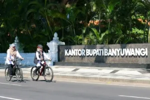 Gowes ke Kantor Jadi Sinyal Serius, Bupati Ipuk Dorong ASN Banyuwangi Hemat BBM dan Ubah Gaya Hidup