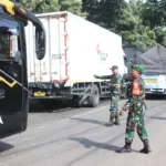 Upaya Responsif Dandim 0825/Banyuwangi dalam Mengurai Kemacetan Jalur Ketapang