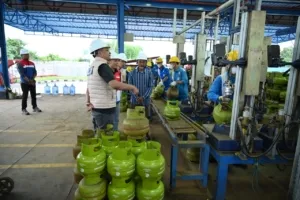 Sidak Mendadak di Rogojampi, Satreskrim Polresta Banyuwangi Pastikan Stok Gas Elpiji 3 Kg Aman dan Tak Disalahgunakan