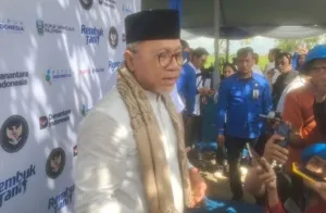Tingkatkan Produktifitas dan Kesejahteraan Petani, Menko Pangan RI Zulkifli Hasan Hadiri Acara Rembug Tani di RTH Karangbendo Rogojampi Banyuwangi