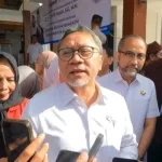 Fokus Tingkatkan Daya Tawar Ikan Tangkapan Nelayan, Zulkifli Hasan Menko Pangan RI Tinjau Kampung Nelayan Merah Putih di Kelurahan Lateng Banyuwangi