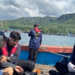 Sambut Hari Bhayangkara ke-80, Satpolairud Polresta Banyuwangi Beri Layanan Kesehatan Gratis untuk Nelayan