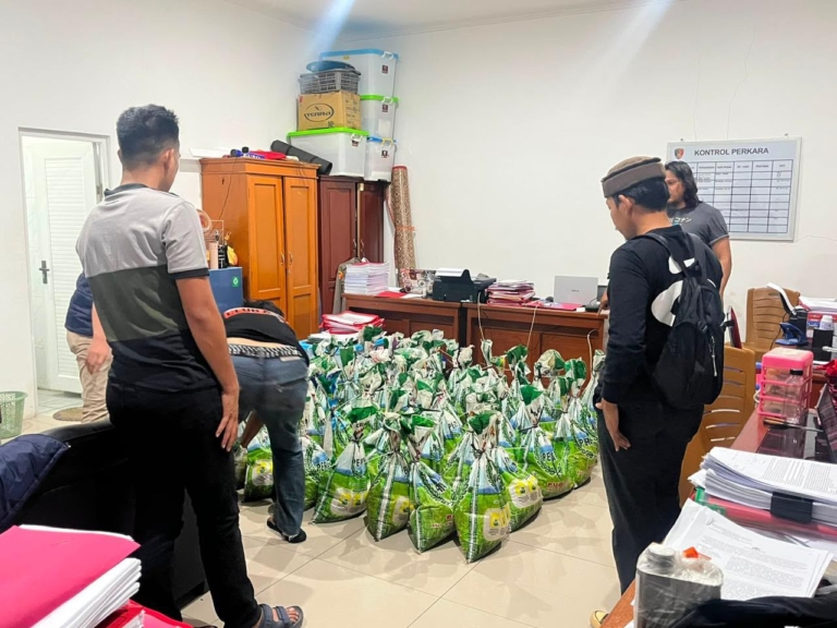 Terbongkar! 1,6 Ton Pasir Timah Ilegal Disamarkan dalam Karung Beras di Belitung